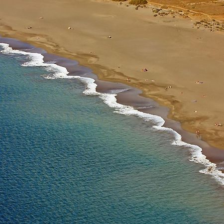 Barlovento By Rentmedano Luxury Beach Front Apartment With Fantastic Ocean Views El Médano المظهر الخارجي الصورة