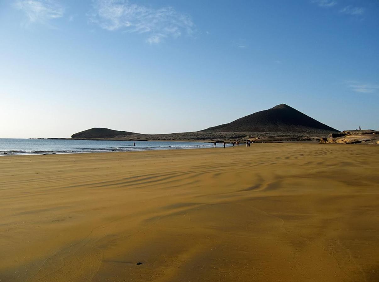 Barlovento By Rentmedano Luxury Beach Front Apartment With Fantastic Ocean Views El Médano المظهر الخارجي الصورة